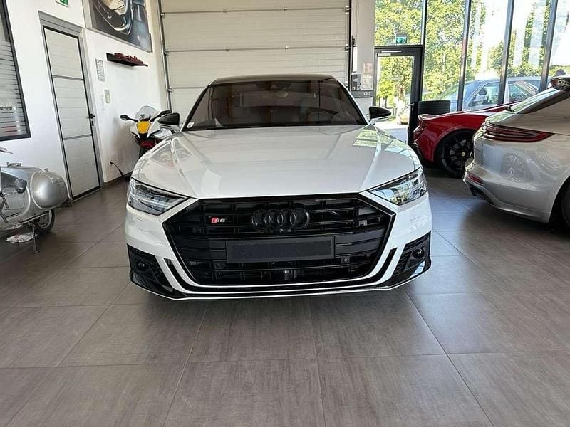 Gebraucht Audi S8 571 PS (419 kW) 2021 Weiß Limousine