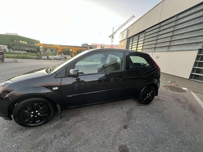 Gebraucht Ford Fiesta S 75 PS (55 kW) 2007 Kleinwagen