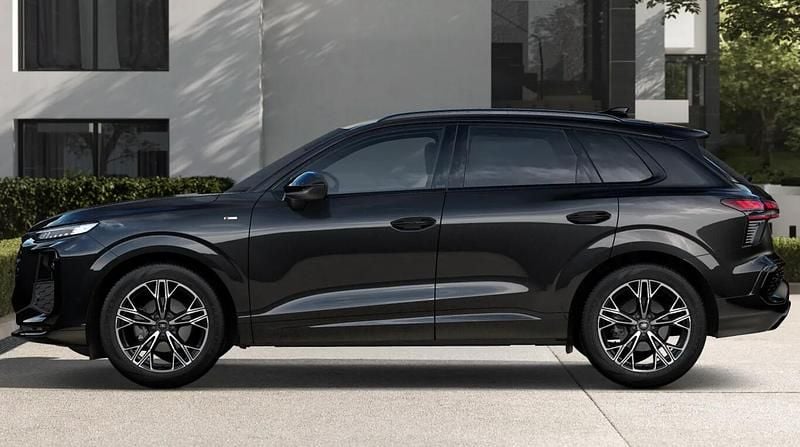 Neu Audi Q3 150 PS (110 kW) 2025 SUV