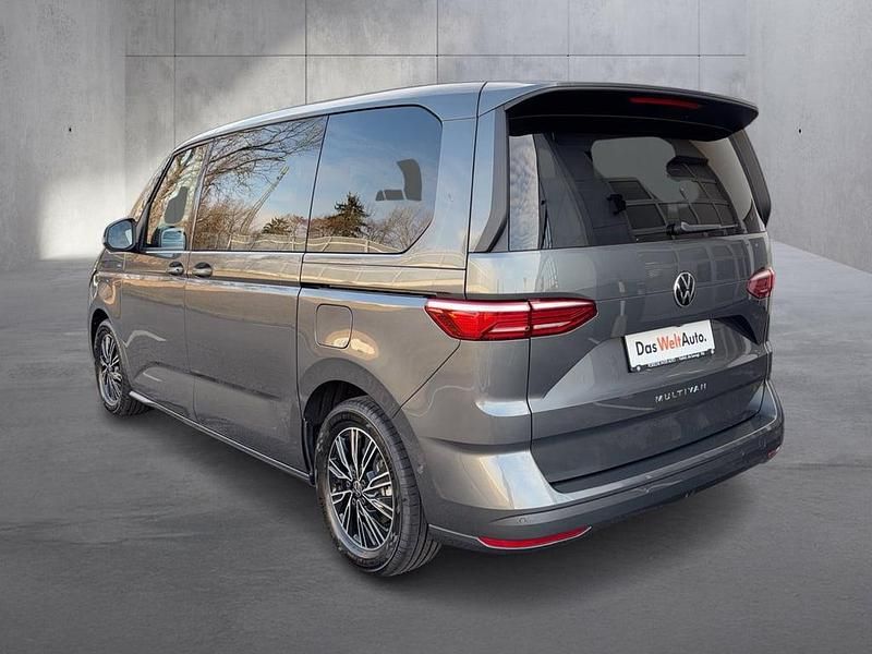 Neu VW Multivan Business 150 PS (110 kW) 2025 Grau Van