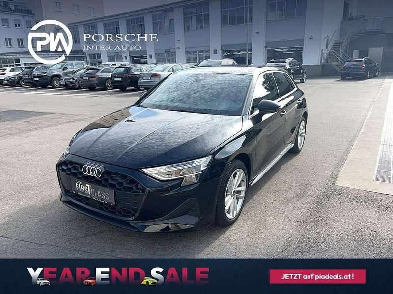 Gebraucht Audi A3 Ambiente 116 PS (85 kW) 2025 Schwarz Limousine