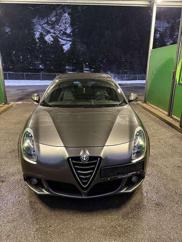 Gebraucht Alfa Romeo Giulietta Quadrifoglio Verde 120 PS (88 kW) 2016 Limousine