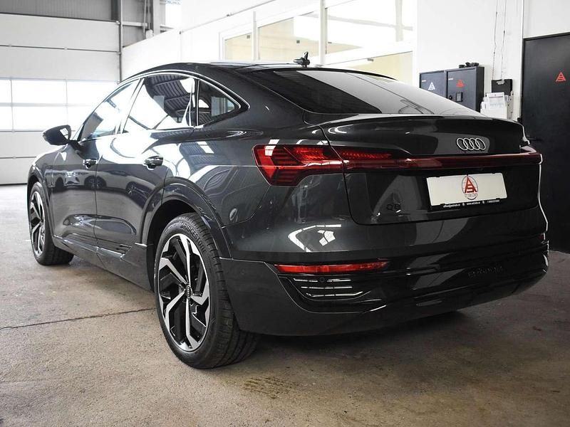 Gebraucht Audi e-tron Sportback Advanced 300 kW (408 PS) 2023 Grau SUV