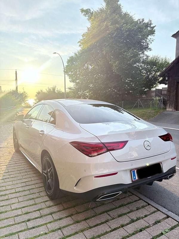 Gebraucht Mercedes CLA200 150 PS (110 kW) 2022 Weiß Coupé