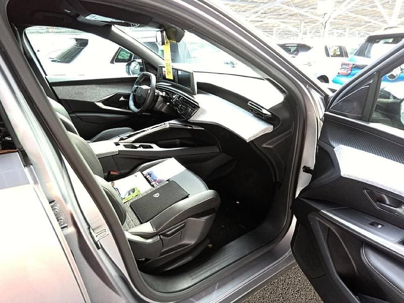 Gebraucht Peugeot 3008 Allure 136 PS (100 kW) 2025 SUV