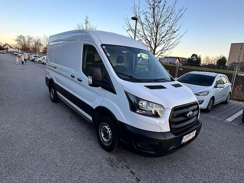 Weiß Gebraucht 2019 Ford Transit Trend Van / Kleinbus | € 14.000 - Bild 1/4