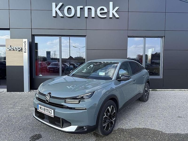 Neu Citroën C4 136 PS (100 kW) 2025 Grün Limousine