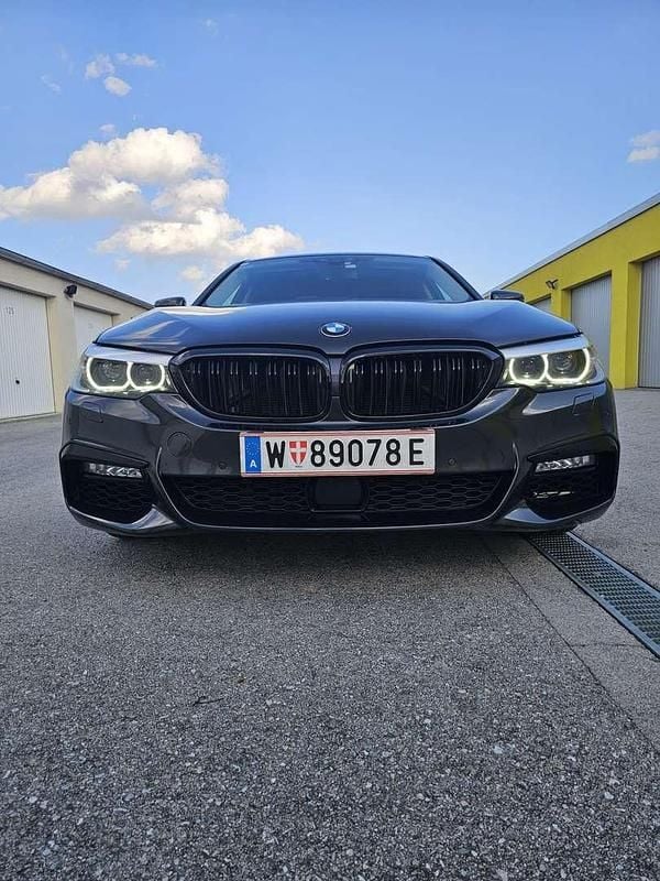 Gebraucht 2018 BMW 520 Luxury Line Limousine | € 30.000 (Fairer Preis) - Bild 1/4