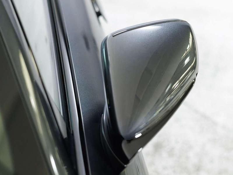 Gebraucht Porsche Taycan Sport Turismo 141 kW (193 PS) 2024 Grau Kombi