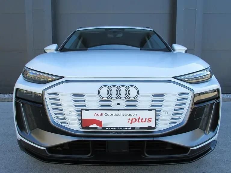 Gebraucht Audi Q6 e-tron 100 kW (136 PS) 2025 Weiss  metallic SUV