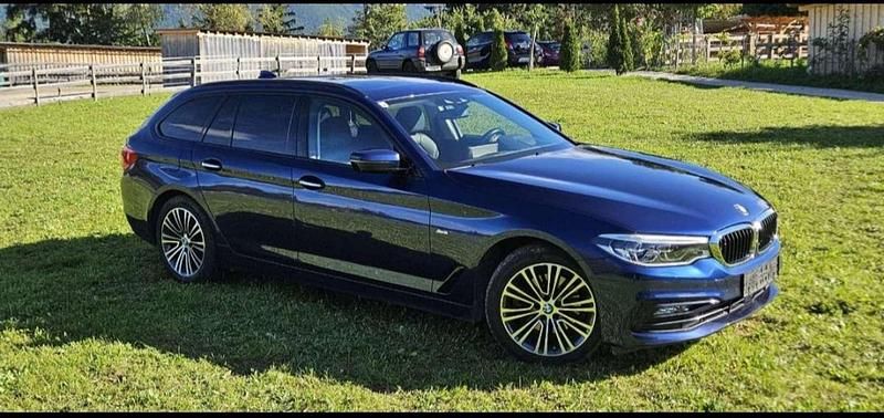 Gebraucht BMW 520 190 PS (139 kW) 2018 Blau Kombi