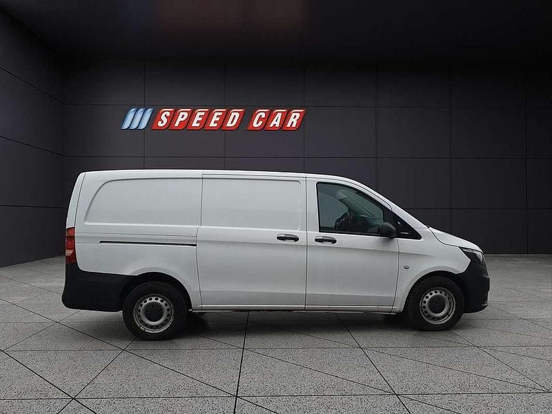 Gebraucht Mercedes Vito 88 PS (64 kW) 2019 Weiß Van