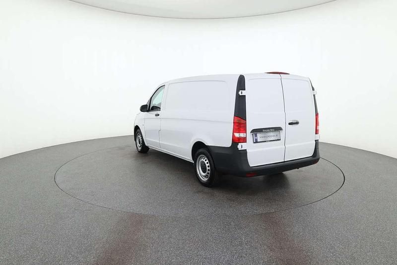 Gebraucht Mercedes Vito 163 PS (119 kW) 2021 Weiß Van