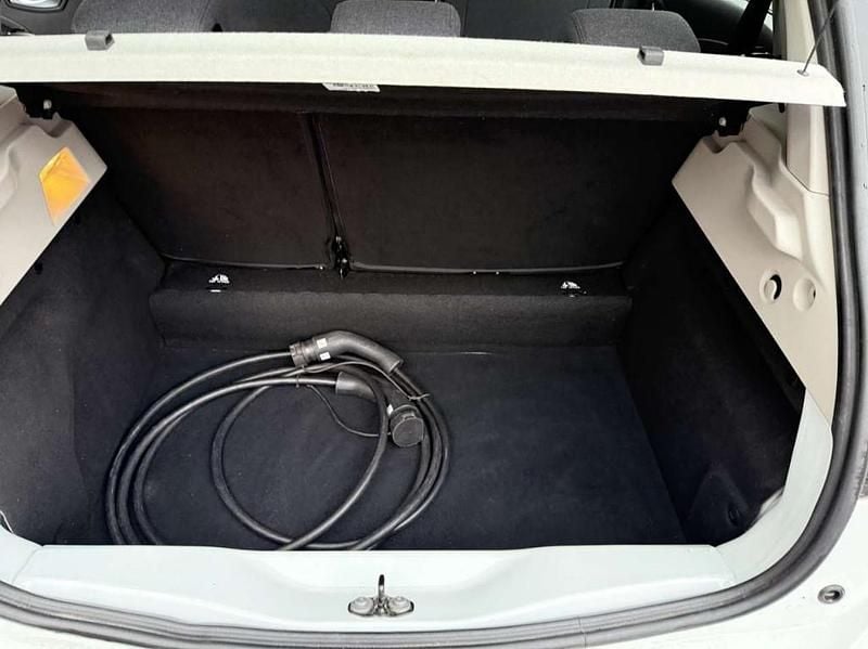 Gebraucht Renault Zoe Zen 100 kW (136 PS) 2022 Weiß Kleinwagen