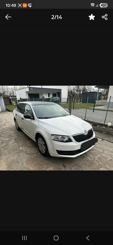 Gebraucht Skoda Octavia Ambition 105 PS (77 kW) 2015 Kleinwagen