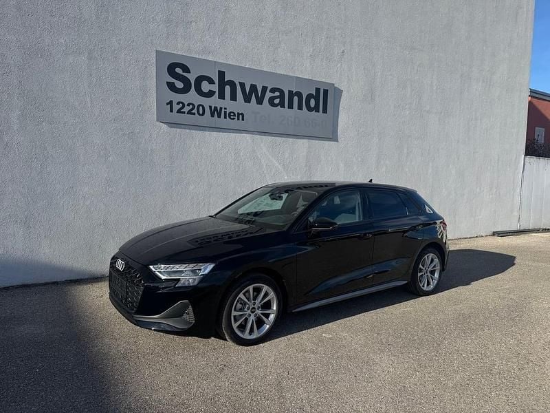 Neu Audi A3 Ambiente 116 PS (85 kW) 2026 Schwarz  metallicperleffektno Limousine