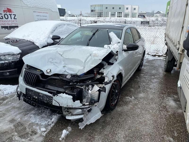 Gebraucht Skoda Octavia Active 116 PS (85 kW) 2017 Weiß Limousine