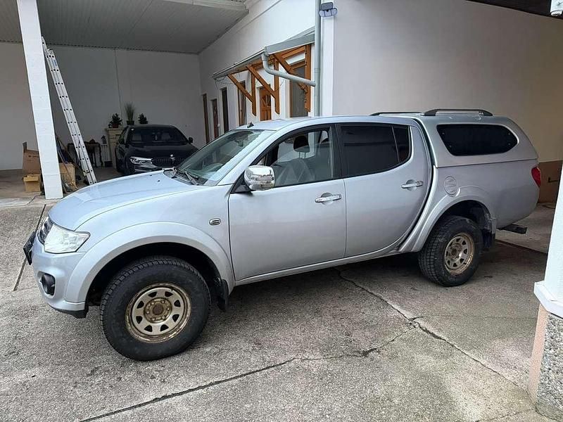 Gebraucht Mitsubishi L200 178 PS (130 kW) 2015 Abholung