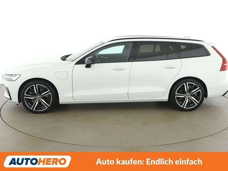 Gebraucht Volvo V60 R-Design 341 PS (250 kW) 2020 Weiß Kombi