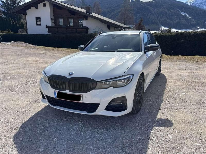 Gebraucht BMW 320 M Sport 190 PS (139 kW) 2020 Kombi