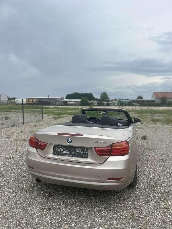 Gebraucht BMW 420 163 PS (119 kW) 2014 Gold Cabrio