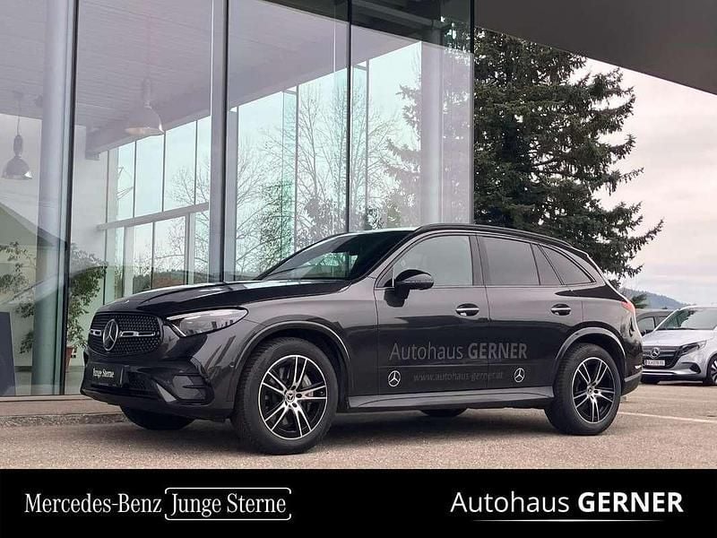 Grau Gebraucht 2025 Mercedes GLC220 SUV | € 64.900 (Fairer Preis) - Bild 1/4
