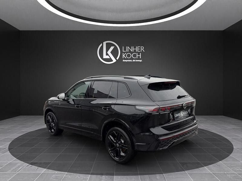 Neu VW Tiguan Sport 193 PS (141 kW) 2025 Schwarz SUV
