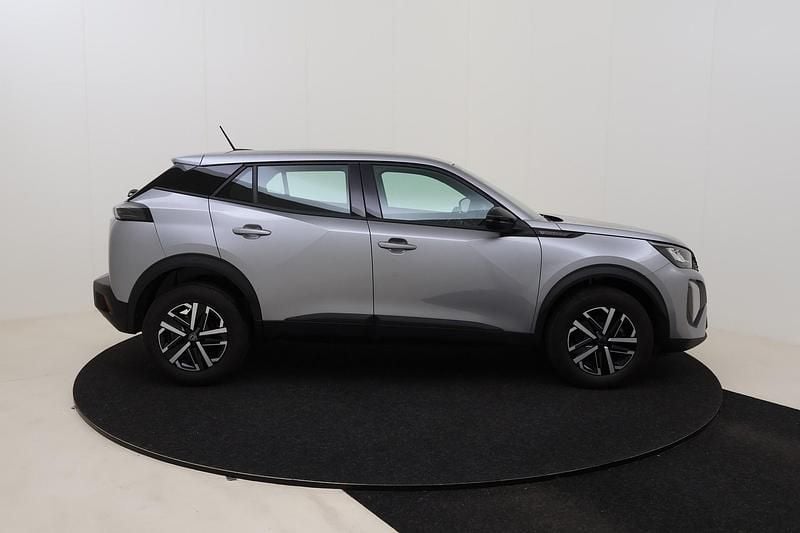 Neu Peugeot 2008 Style 136 PS (100 kW) 2025 SUV