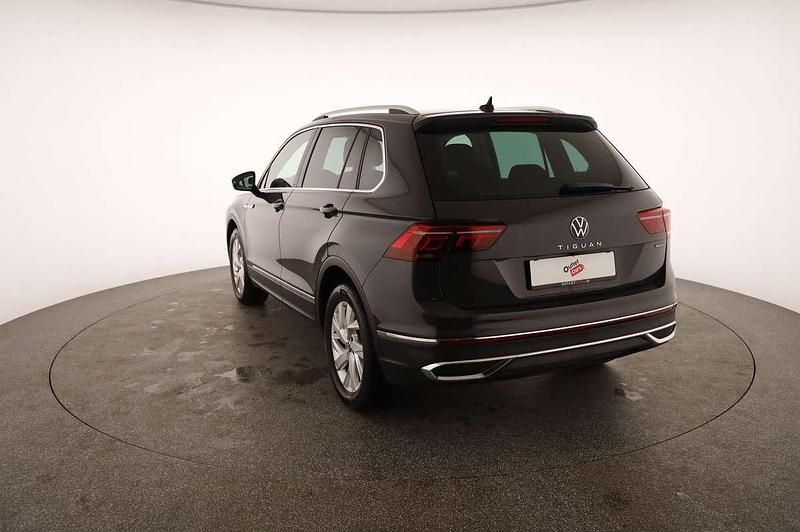 Gebraucht VW Tiguan Elegance 150 PS (110 kW) 2021 Dunkelgrau  normal SUV