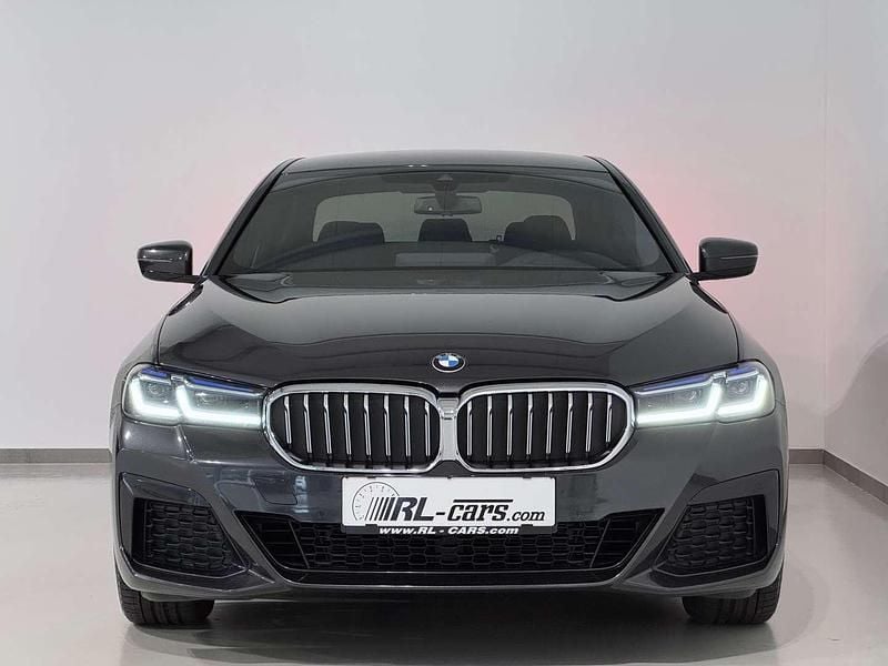 Gebraucht BMW 530 M Sport 292 PS (214 kW) 2021 Grau Limousine