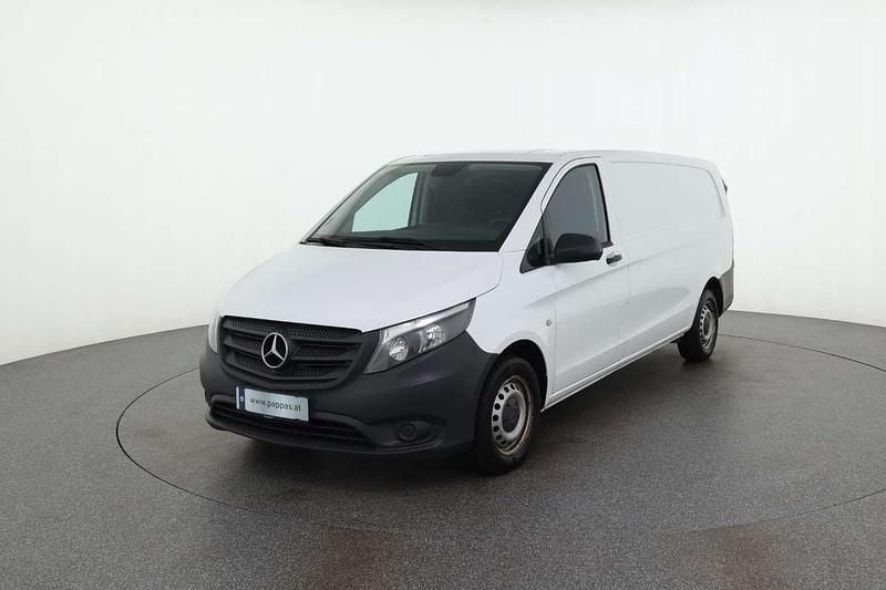 Gebraucht Mercedes Vito 163 PS (119 kW) 2022 Weiß Van