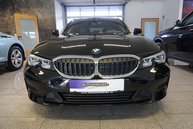 Gebraucht BMW 320 190 PS (139 kW) 2020 Schwarz Kombi