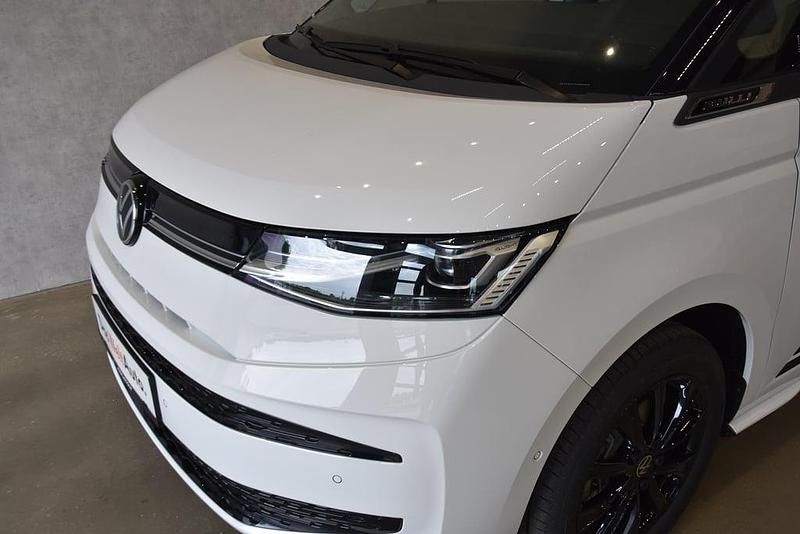 Gebraucht VW Multivan Edition 150 PS (110 kW) 2025 Weiss  normal Van