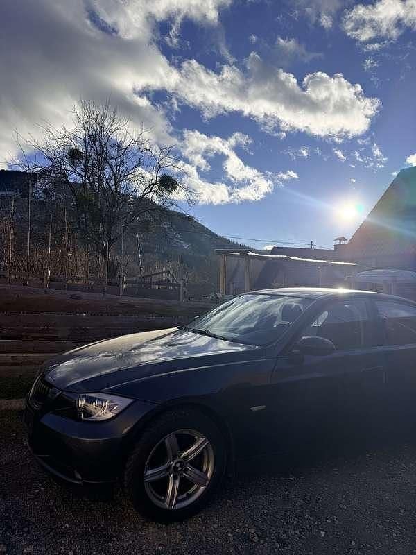 Gebraucht BMW 320 170 PS (125 kW) 2008 Limousine