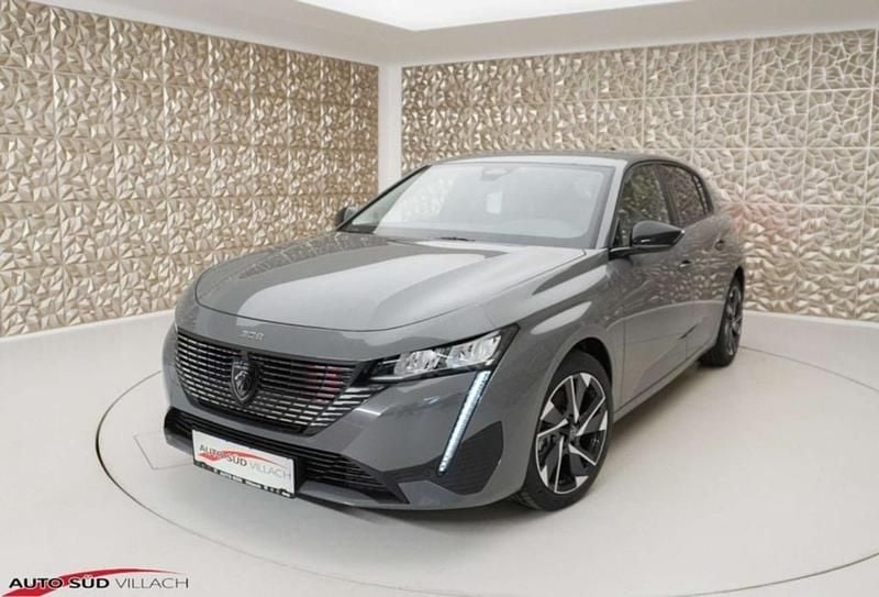 Neu Peugeot 308 Allure 131 PS (96 kW) 2025 Grau Limousine