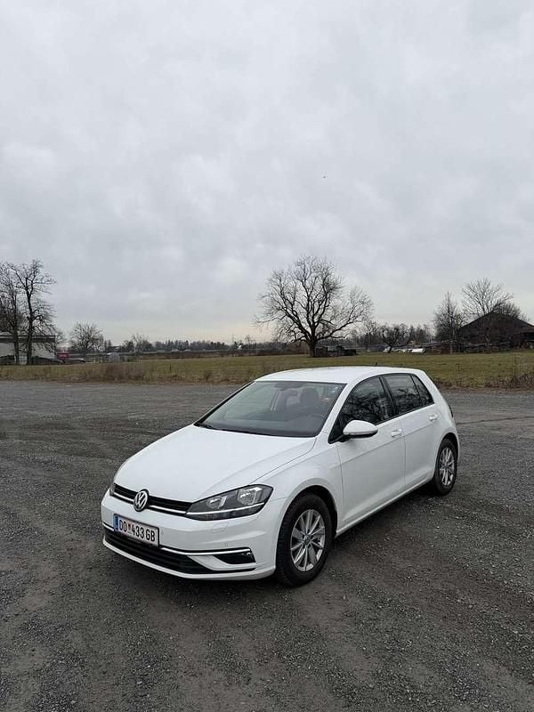 Gebraucht VW Golf VII 86 PS (63 kW) 2019 Limousine