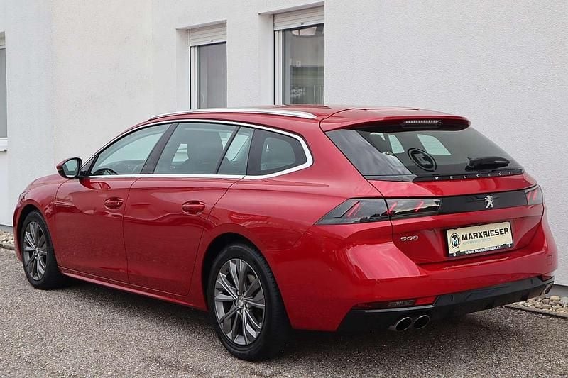 Gebraucht Peugeot 508 SW Allure 163 PS (119 kW) 2019 Rot Kombi