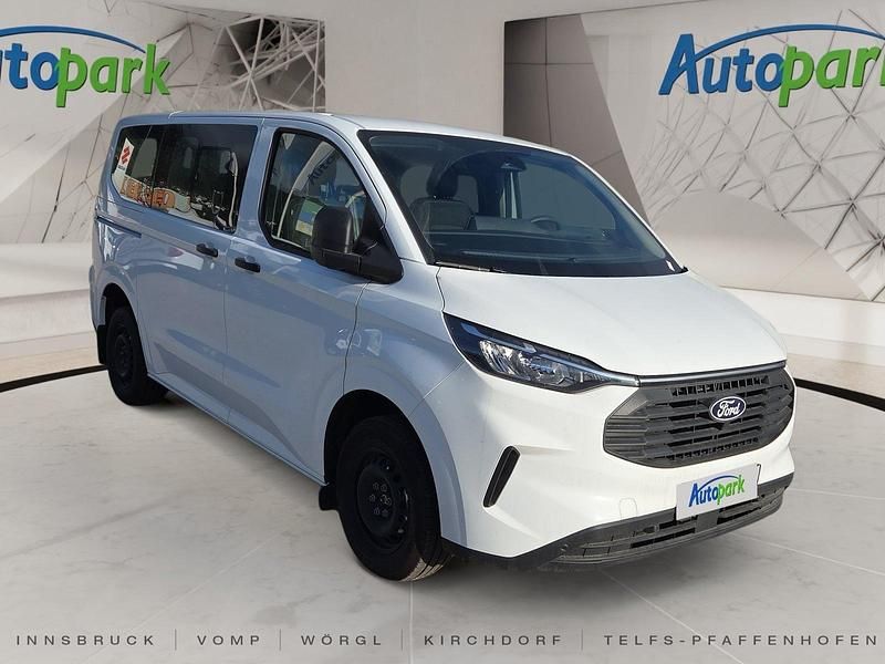 Neu Ford Transit Custom Trend 136 PS (100 kW) 2025 Weiß Kombi