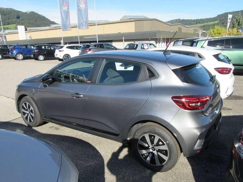 Neu Mitsubishi Colt Invite 90 PS (66 kW) 2025 Grau Limousine