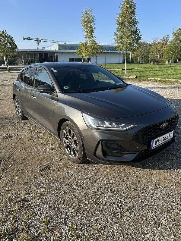 Gebraucht Ford Focus ST-Line 125 PS (91 kW) 2023 Limousine