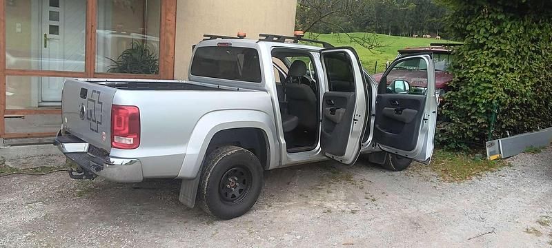 Gebraucht VW Amarok 163 PS (119 kW) 2011 Silber Abholung