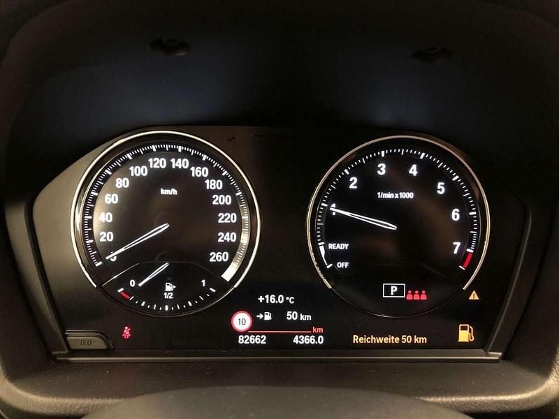 Gebraucht BMW X2 Advantage 136 PS (100 kW) 2021 Galvanic gold SUV