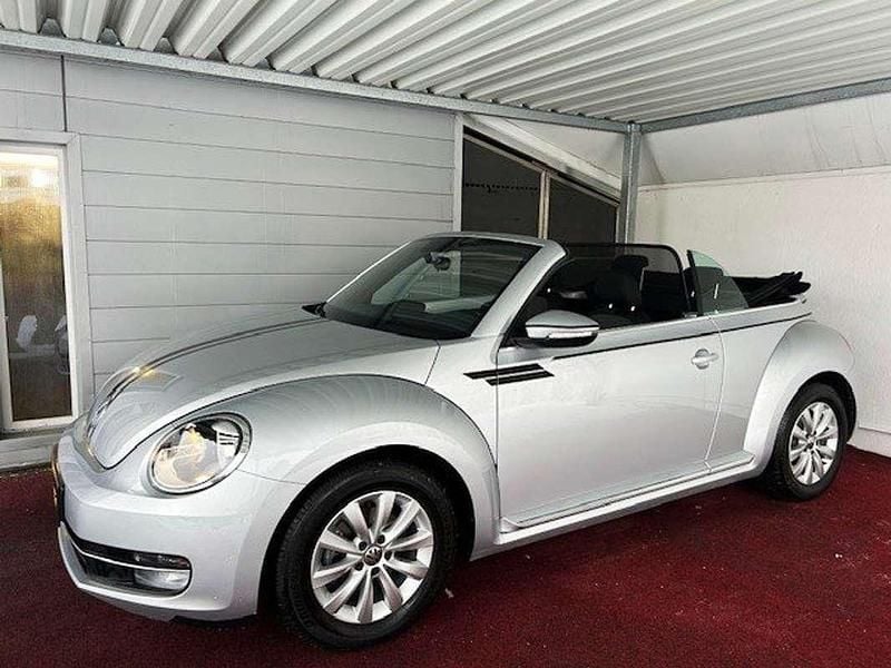 Gebraucht VW Beetle Cabriolet Design 105 PS (77 kW) 2013 Silber Cabrio