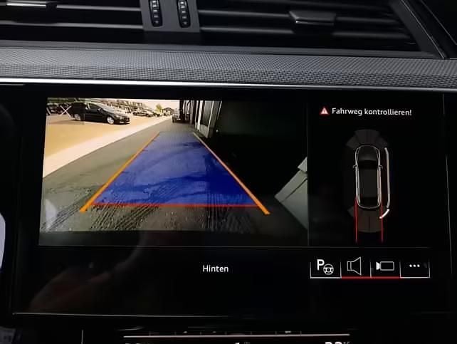 Gebraucht Audi e-tron Black Edition 230 kW (313 PS) 2022 Schwarz SUV