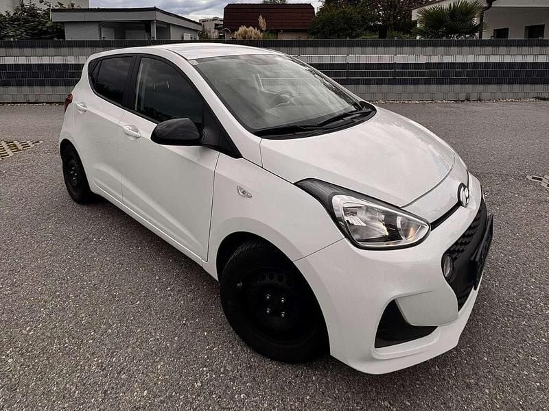 Weiß Gebraucht 2019 Hyundai i10 Kleinwagen | € 6.900 - Bild 1/4