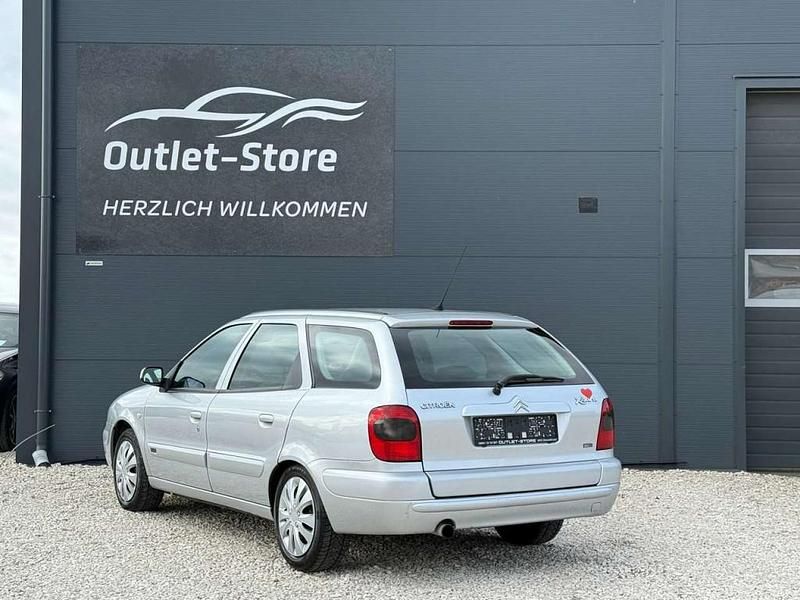 Gebraucht Citroën Xsara 90 PS (66 kW) 2004 Silber Kombi