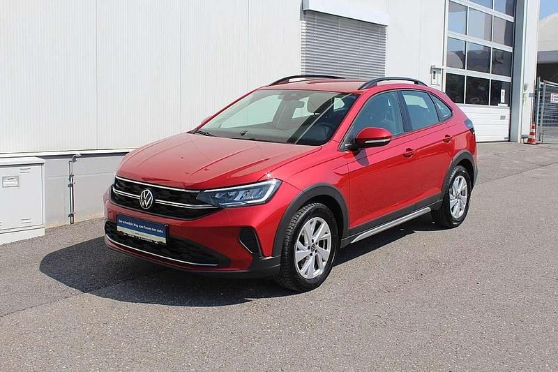 Rot Gebraucht 2023 VW Taigo Life SUV | € 18.950 (Fairer Preis) - Bild 1/4