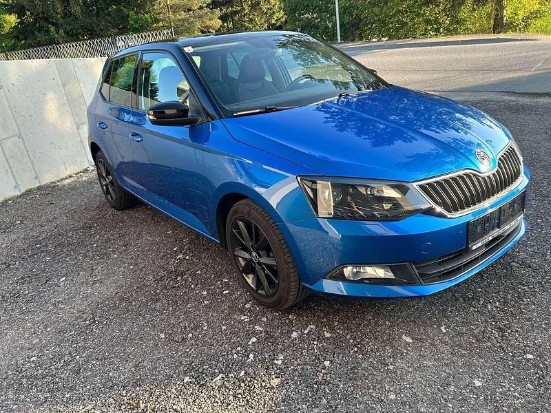 Gebraucht 2015 Skoda Fabia Style Kleinwagen | € 8.500 (Fairer Preis) - Bild 1/4