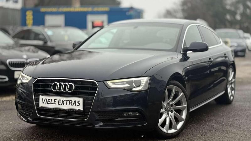 Blau Gebraucht 2012 Audi A5 Sportback S-line plus Kleinwagen | € 16.900 (Fairer Preis) - Bild 1/4