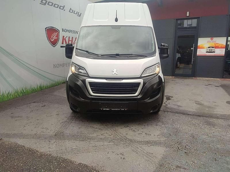 Gebraucht Peugeot Boxer S 140 PS (102 kW) 2021 Weiß Van
